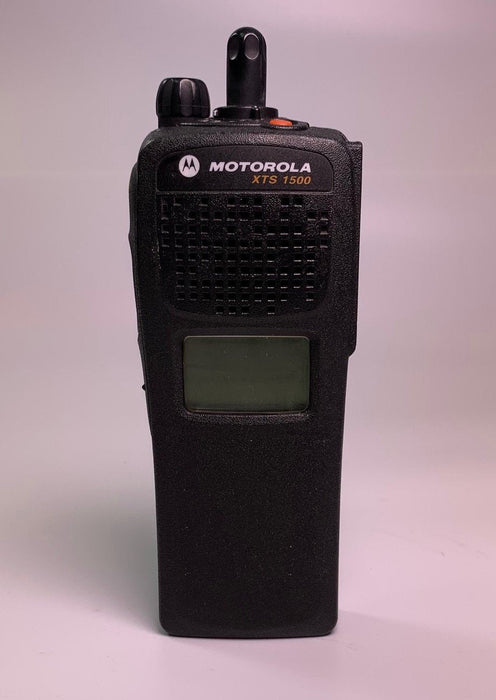 Motorola XTS1500 H66SDD9PW5BN UHF Portable