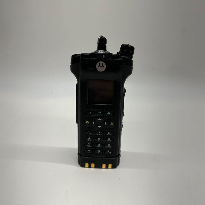 Motorola APX6000 H98UCH9PW7AN 7 / 800 MHz Portable P25 M3.5 - HaloidRadios.com