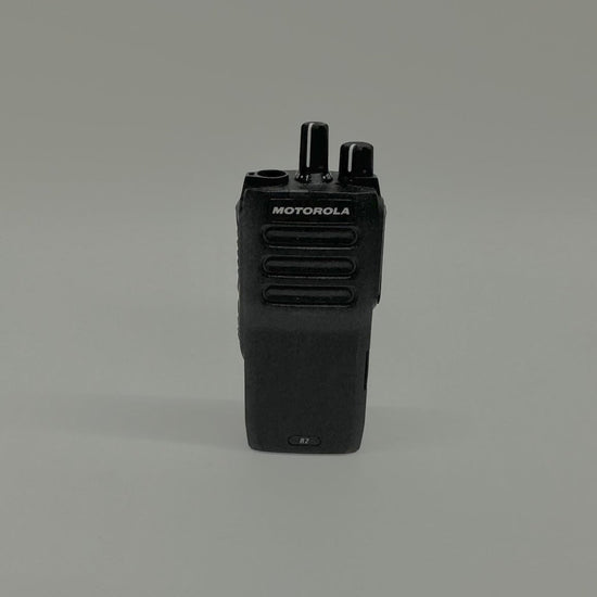 Motorola R2 UHF AAH11YDC9JA2AN Digital Portable Radio