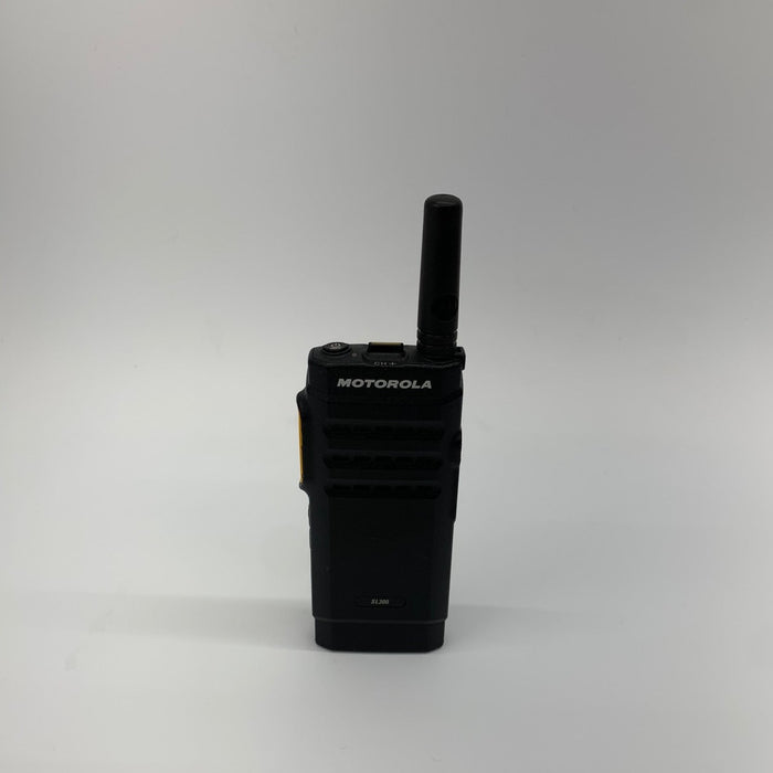 Motorola SL300 AAH88JCP9JA2AN VHF Portable - HaloidRadios.com